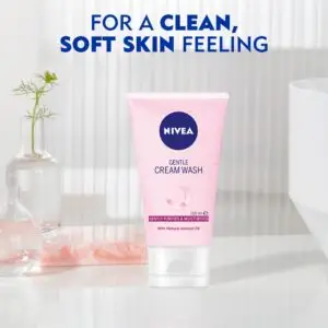 NIVEA GENTLE CLEANSE CREME WASH 150ML - Image 3