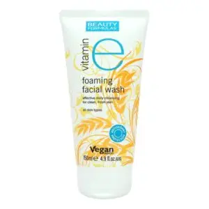 B/F VIT E FOAMING F/WASH 150ML